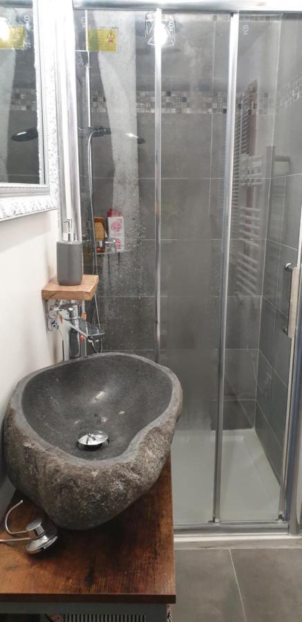 Charmant Petit Studio Proche Depart Gr20 Calenzana Ngoại thất bức ảnh