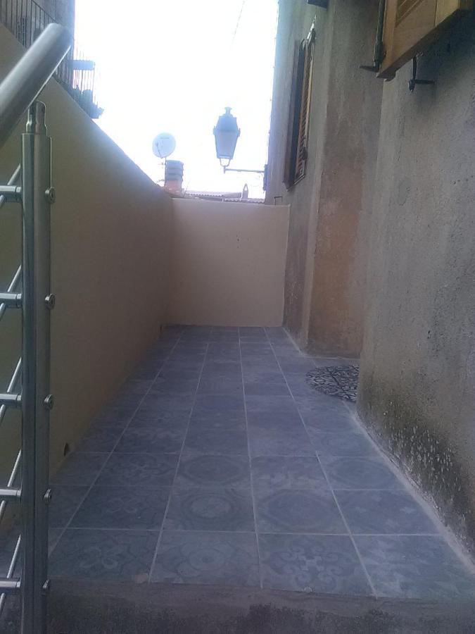Charmant Petit Studio Proche Depart Gr20 Calenzana Ngoại thất bức ảnh